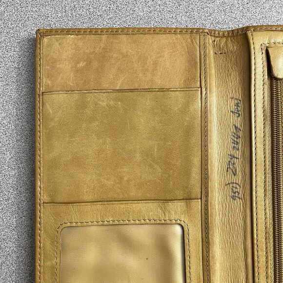 DeCoro Leather Wallet Tan Womens Embossed Snap Card Case Travel Organizer 9x4.75 - Picture 7 of 10